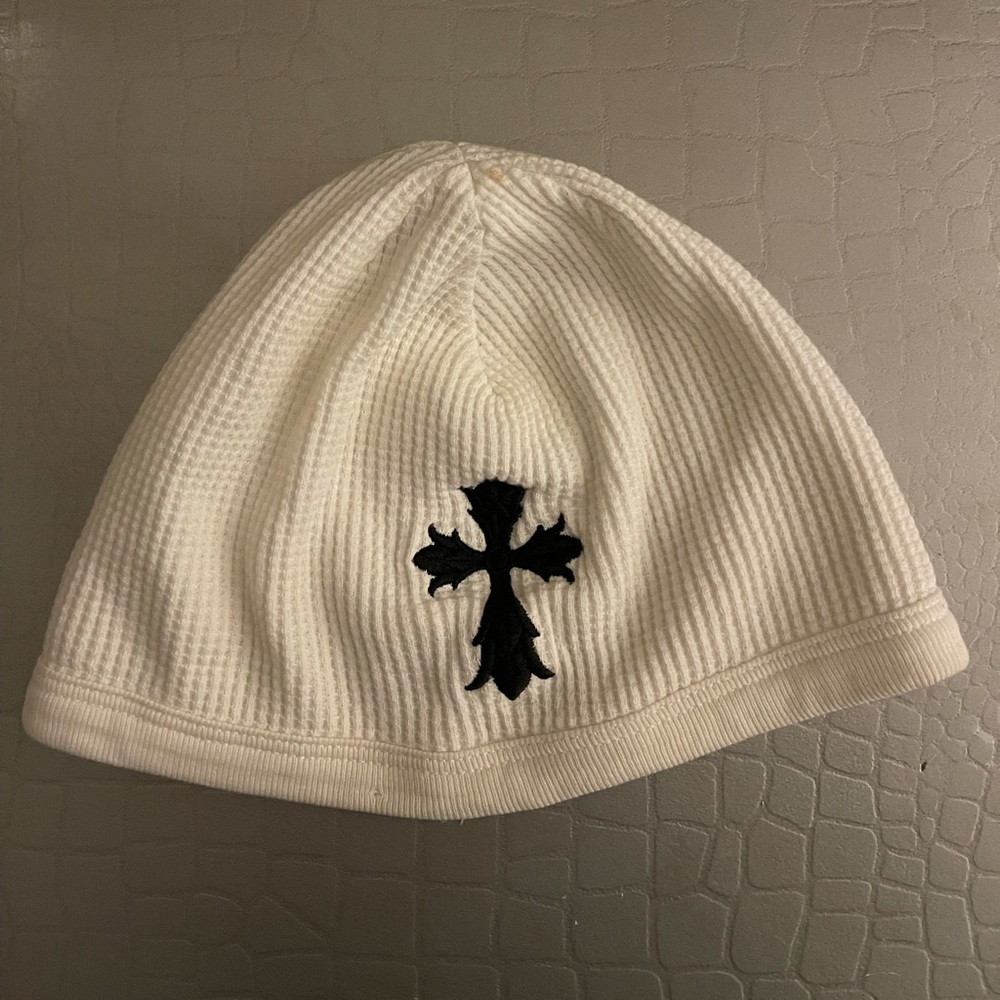 CHROME HEART BEANIE - WHITE HAT EMBROIDERED LOGO 💥💥